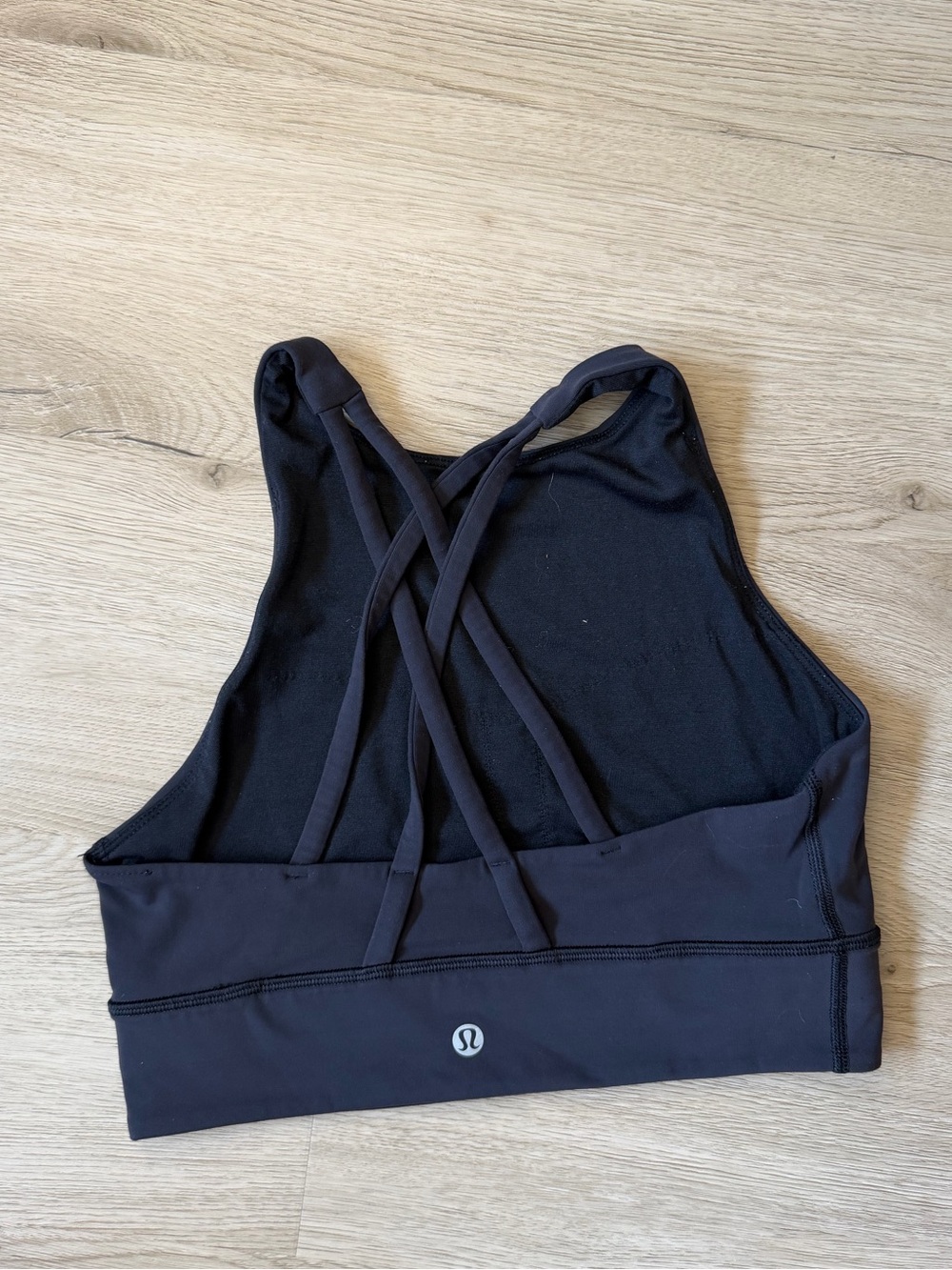 Lululemon high neck energy sports bra